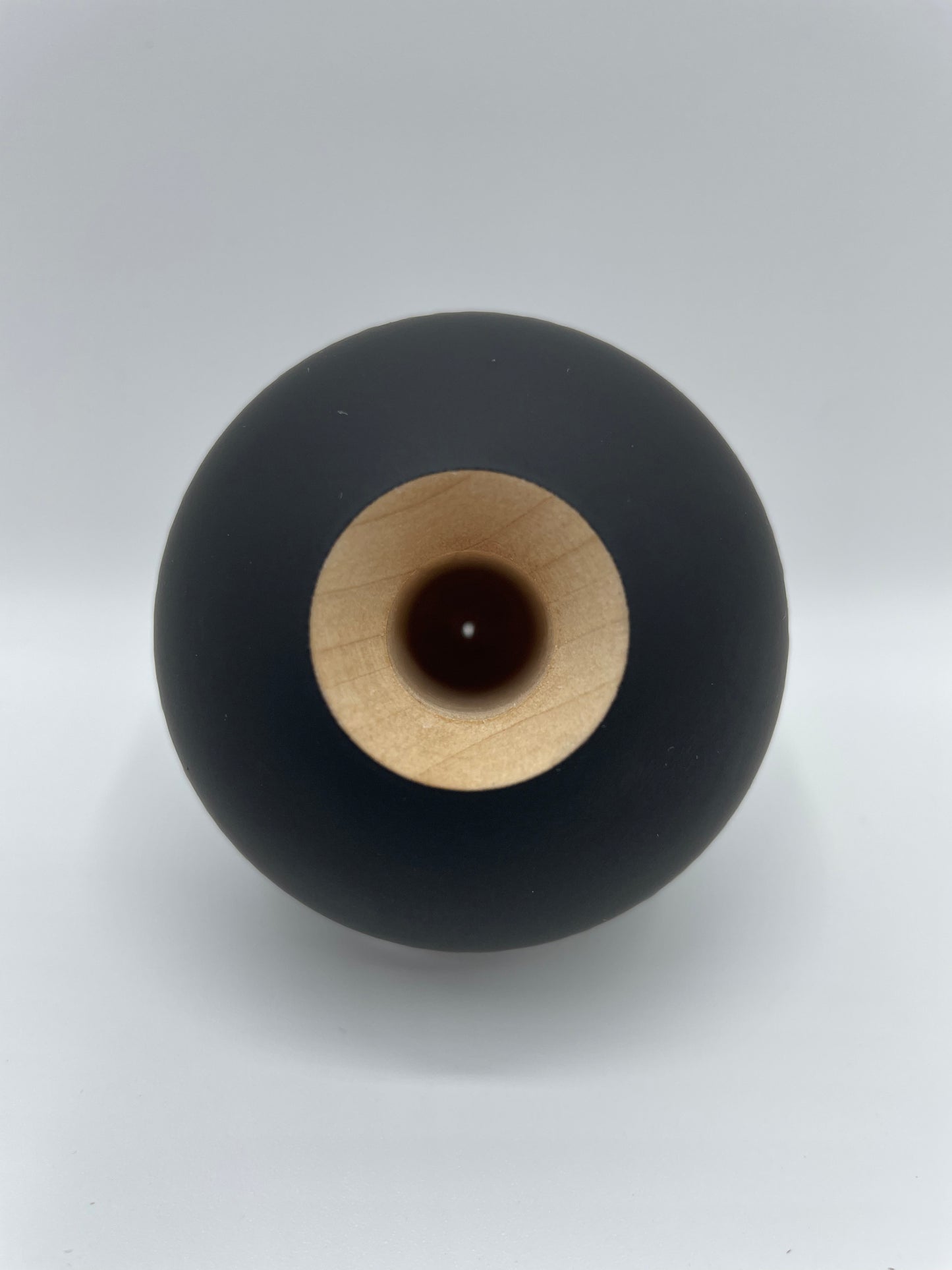 Maple Pharaoh Tama - Black