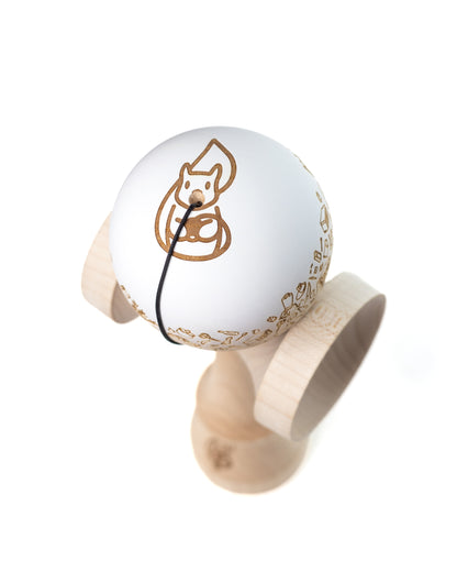 White Engraved Ash Kitchen Tama w/ Maple Ken